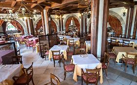 Hostal Restaurante El Castillo